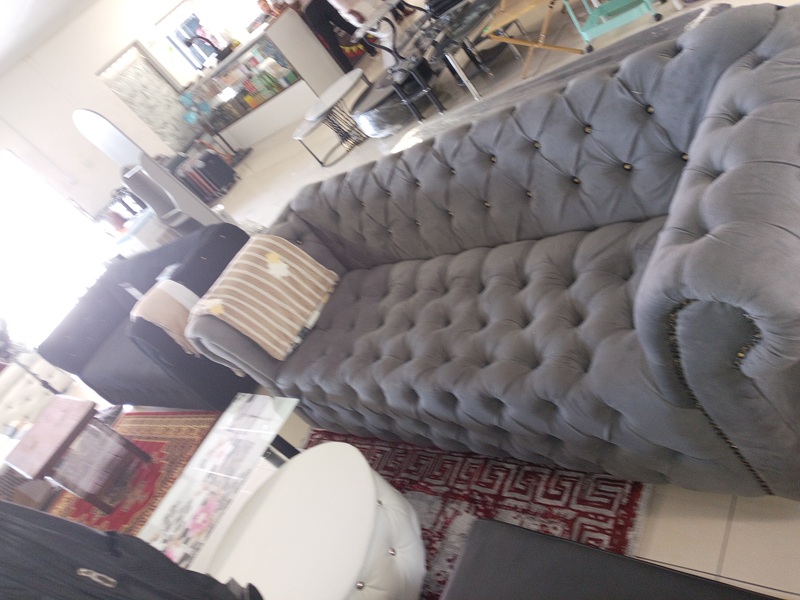 Single Sofa