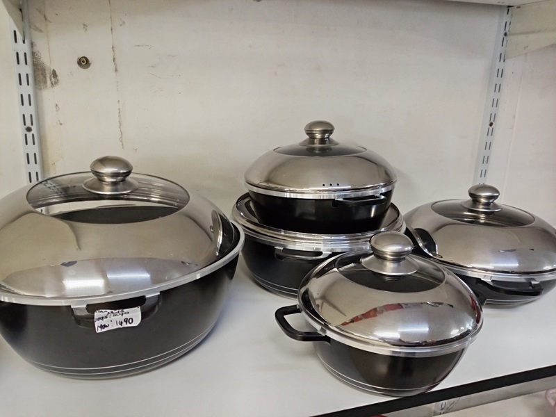 Desseni Pots Black